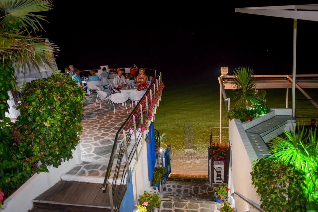 Olympos Beach Plaka Exterior foto